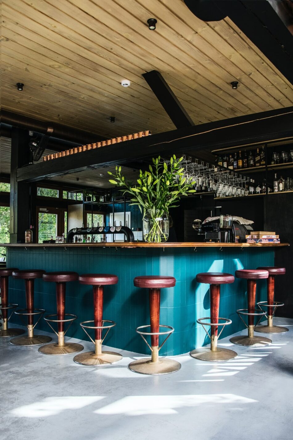 Bar-salon